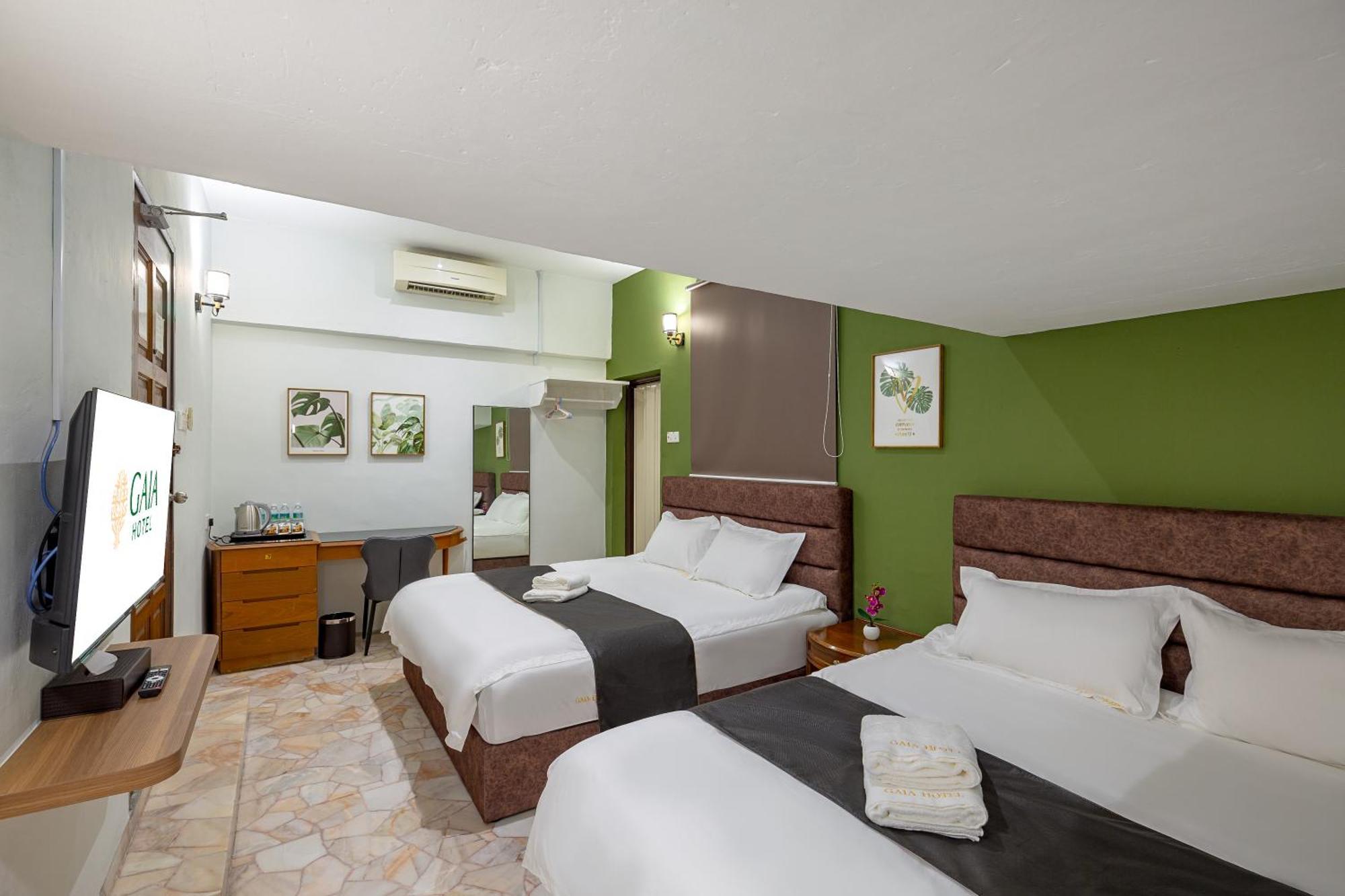 Gaia Hotel Tanjung Bungah  Exterior photo
