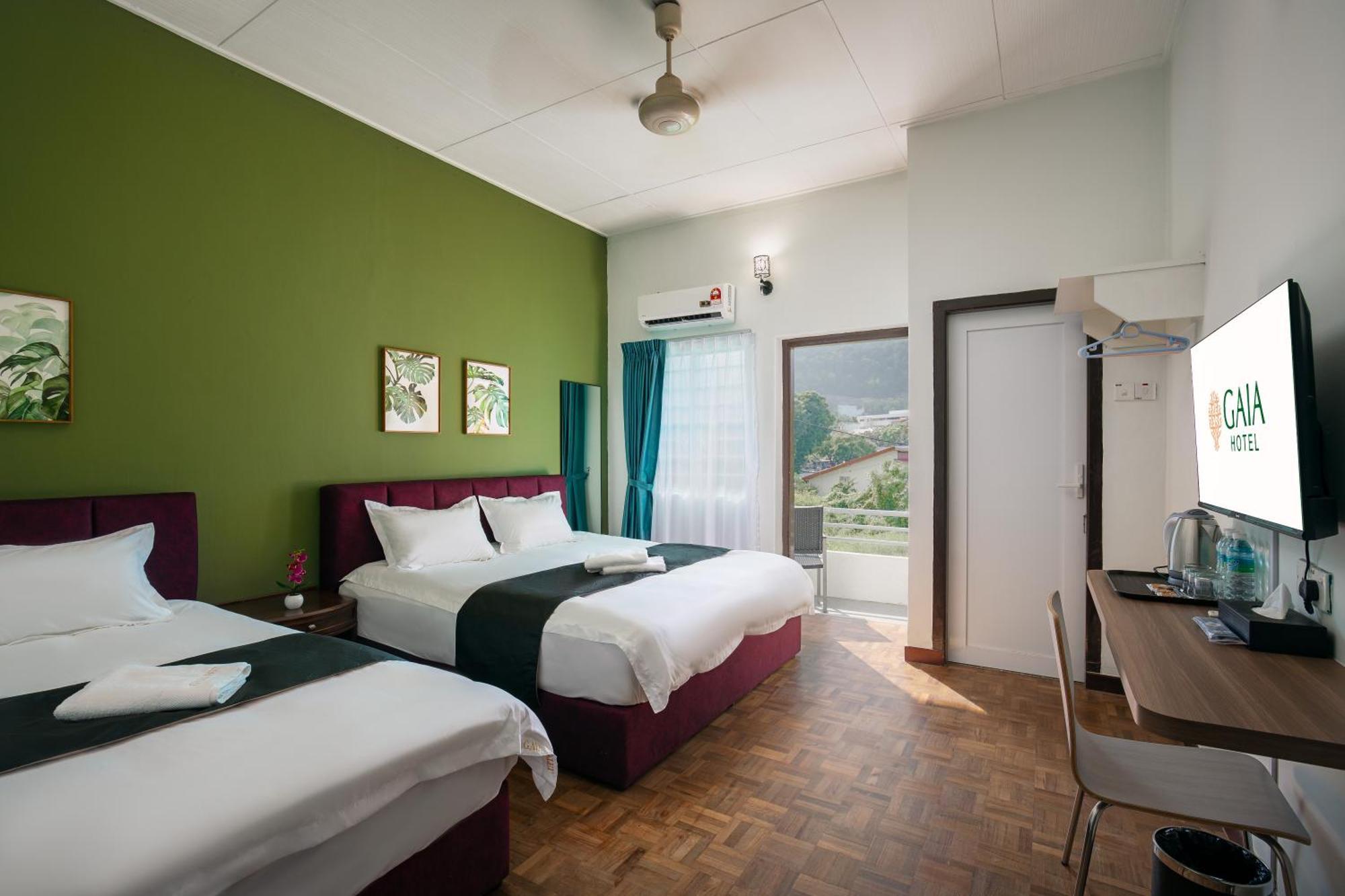 Gaia Hotel Tanjung Bungah  Exterior photo